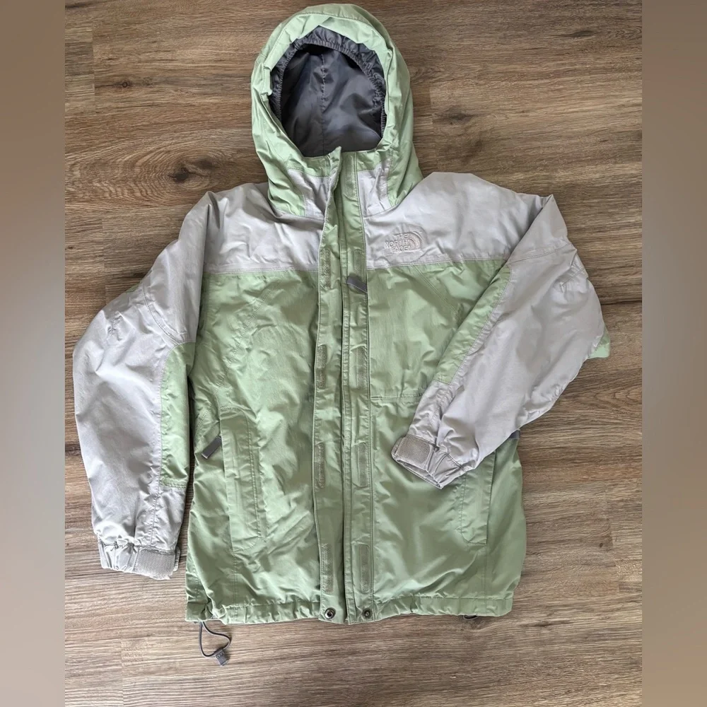 North Face Girls Large L light weight hooded coat. Green & Gray. EUC!! Preloved - Picture 3 of 12